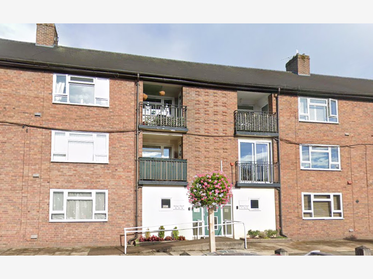 Flat Castle Street in Eccleshall