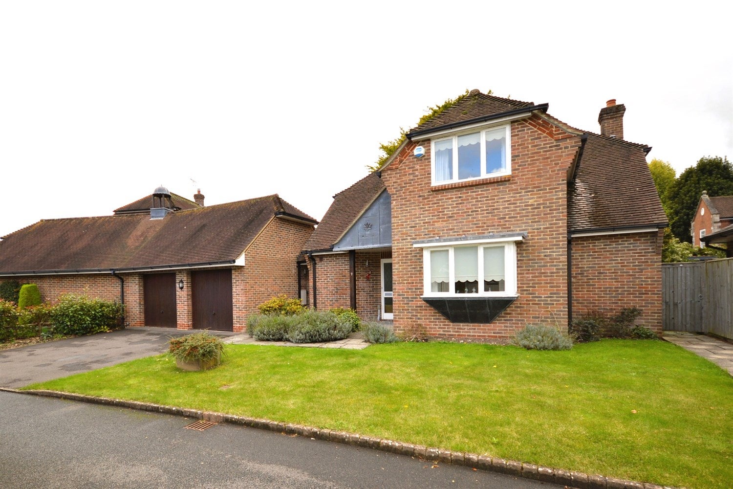 House Laxton Meadow in Chichester