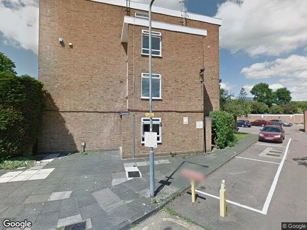 Flat Kirby Close in Greater London