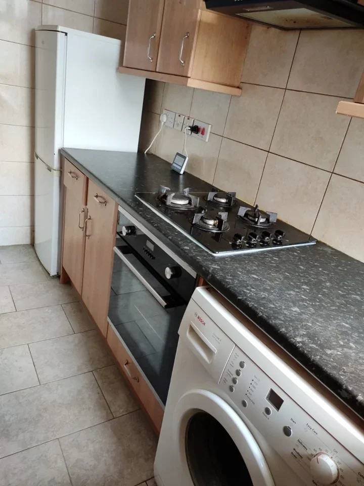 Flat Northbrook Road in Greater London