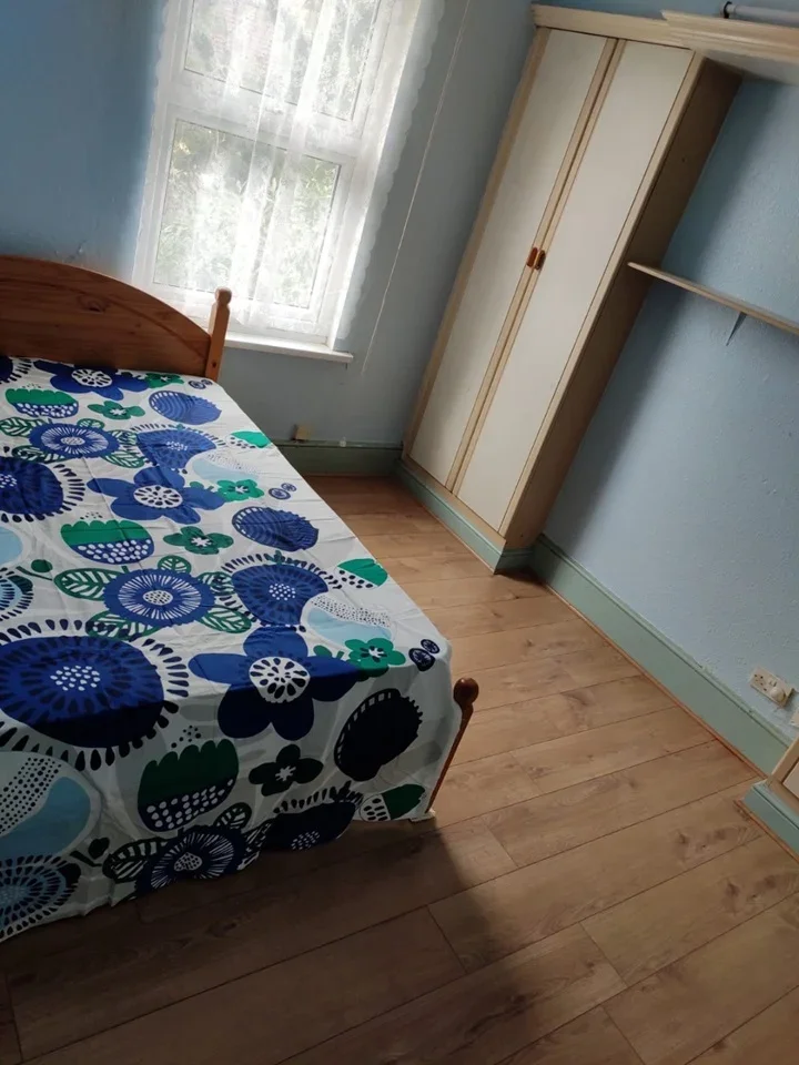 Flat Northbrook Road in Greater London