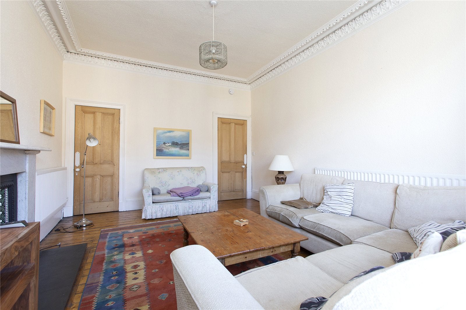 Flat Marchmont Crescent in City of Edinburgh