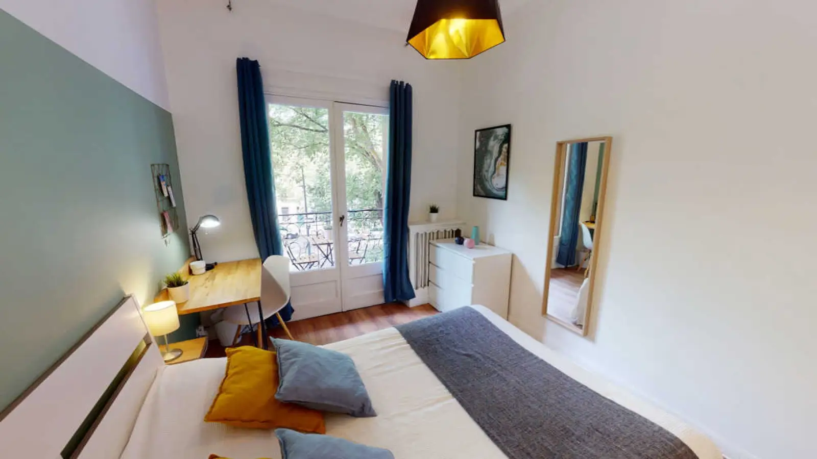 Appartement Cour Henri IV à Toulouse