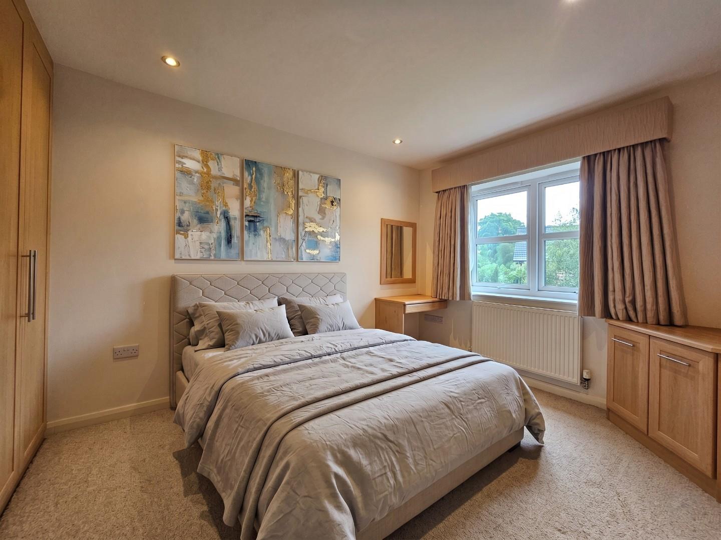 House Albanvale Close in Trafford