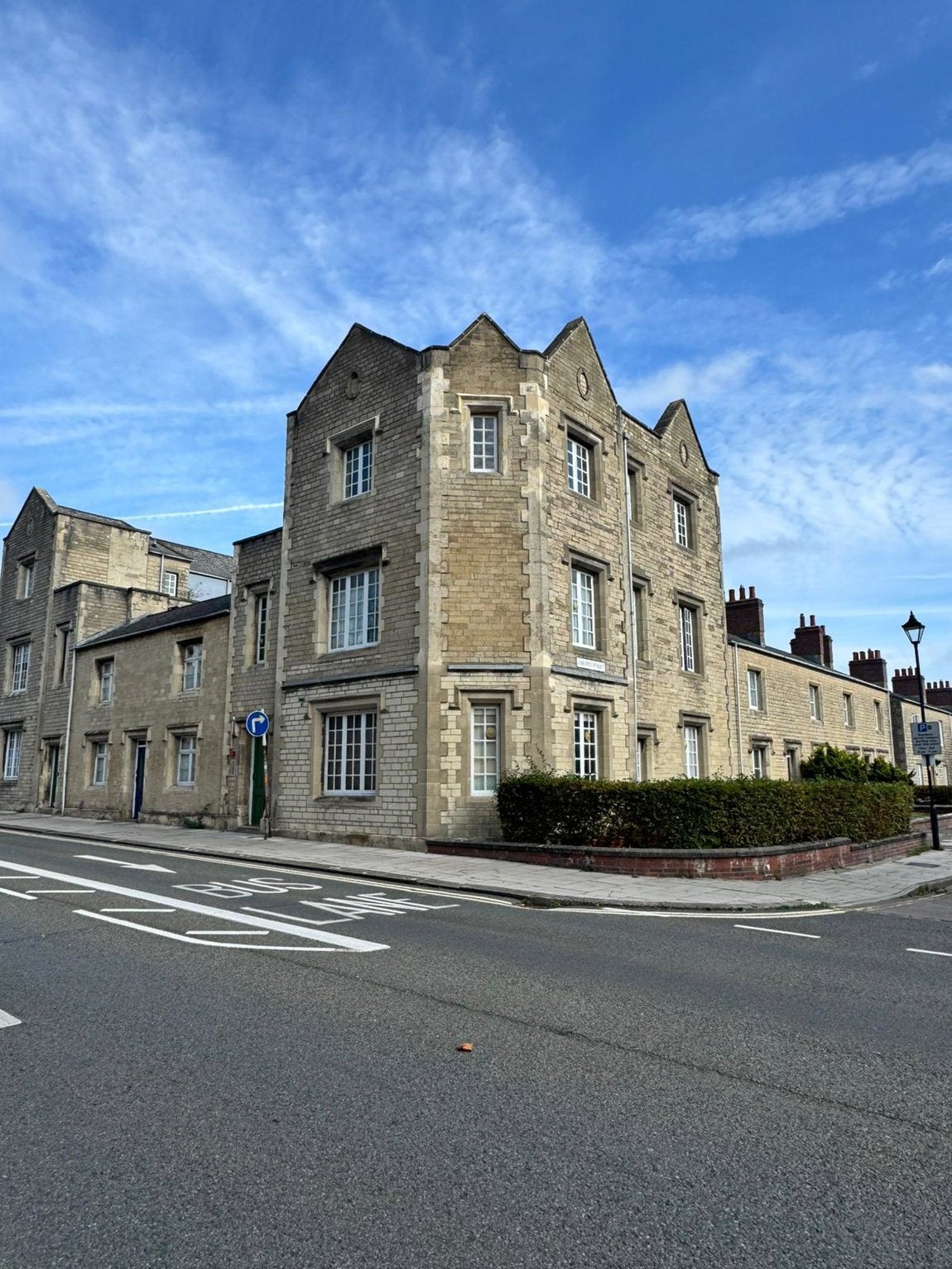 Flat Oxford Street in Swindon