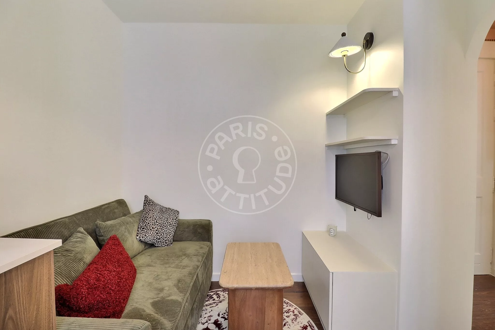 Flat Rue Yvonne Le Tac in Paris
