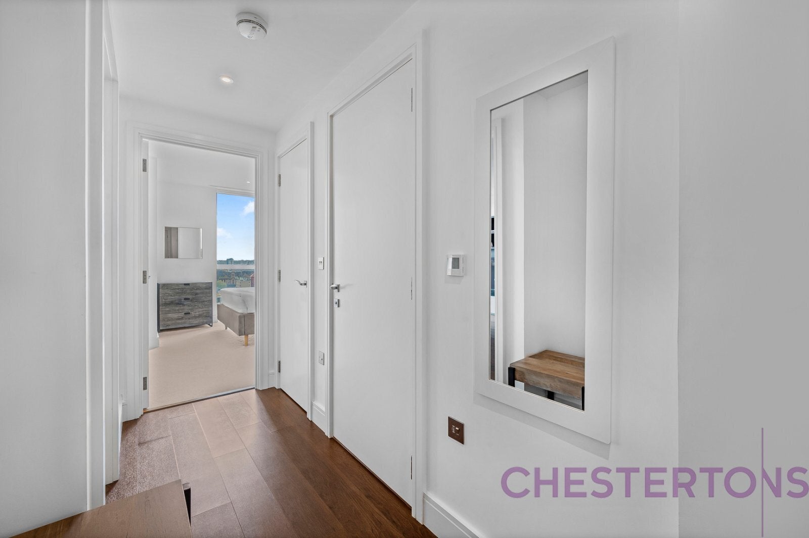 Flat Roupell Street in Greater London