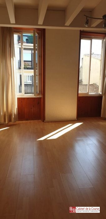 Appartement Place de la Victoire à Bordeaux