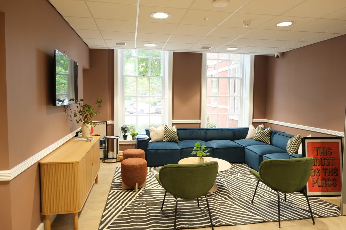 Flat Hagley Road in Birmingham
