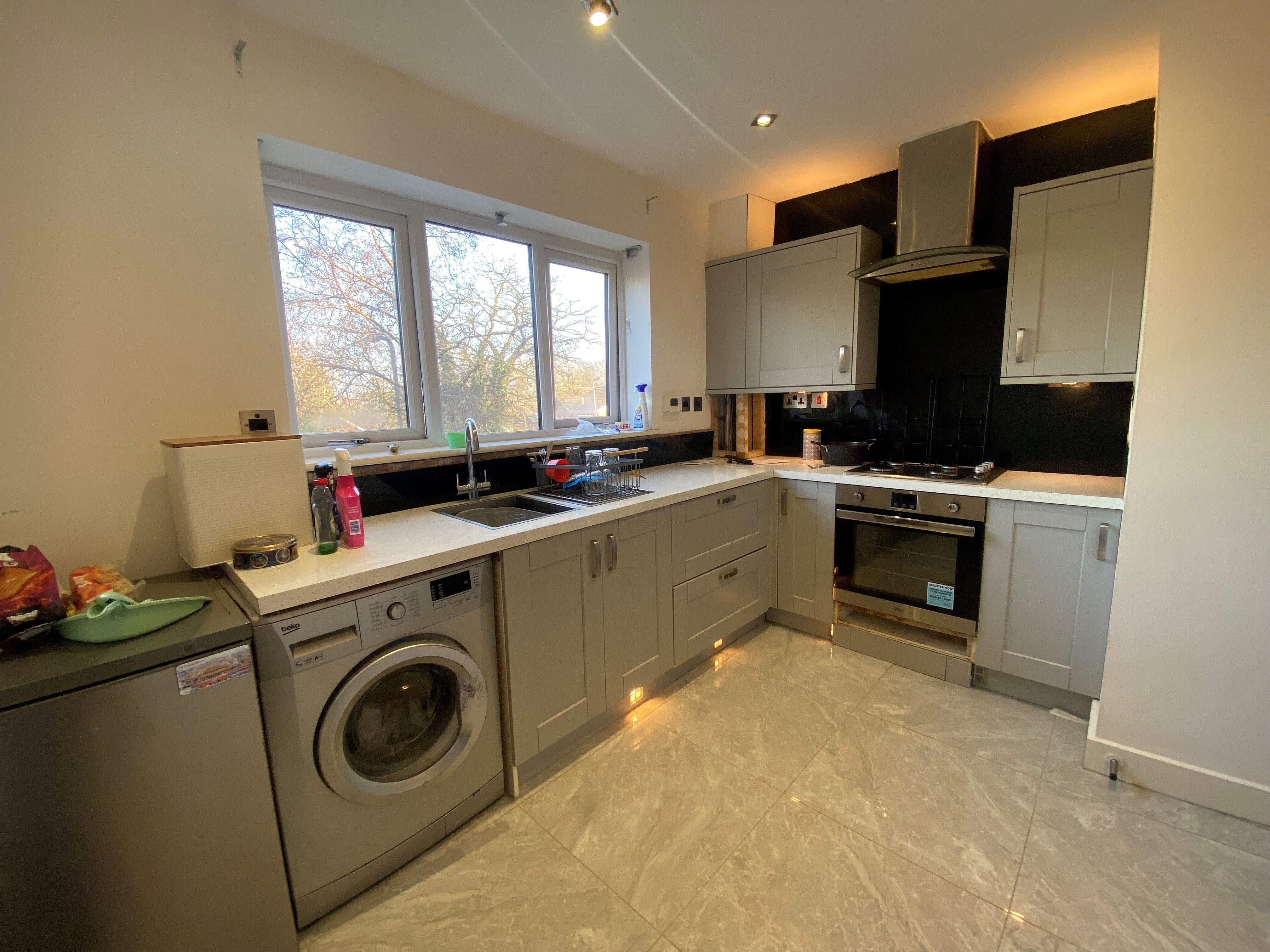 Room Forge Mill Road in Redditch