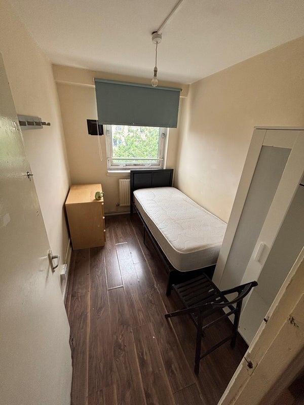 Room Mace Street in Greater London