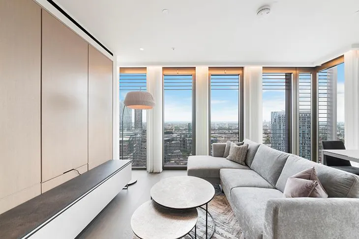 Flat Bishopsgate Plaza in City of London