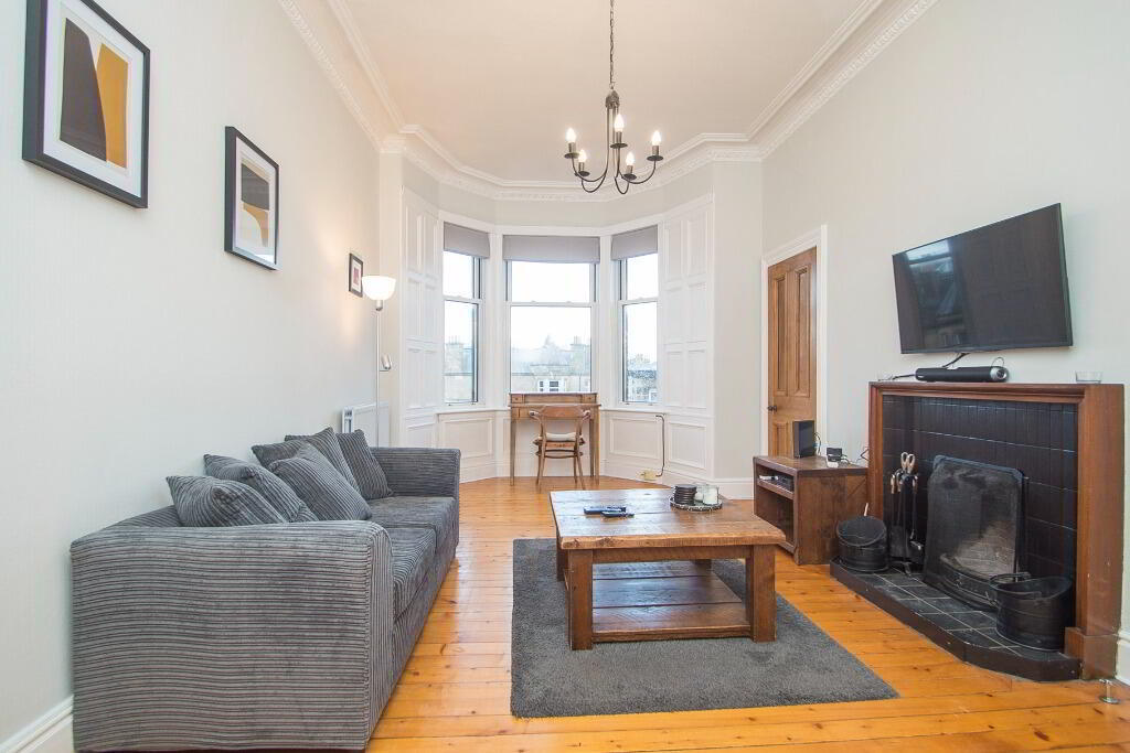 Flat New Mart Road in City of Edinburgh