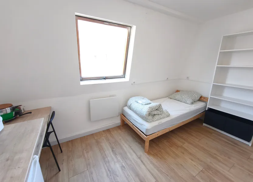 Chambre Rue Newcommen à Roubaix