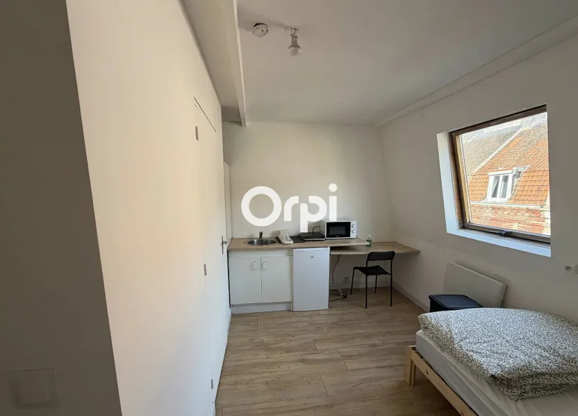 Room Rue Léon Marlot in Croix