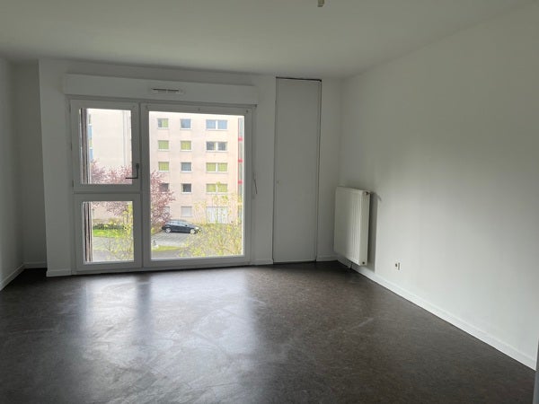 Flat Rue du Faubourg Sainte-Catherine in Valenciennes