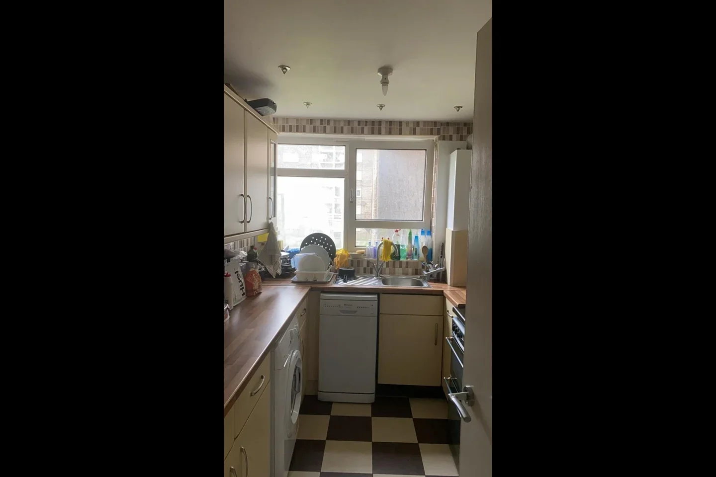 Room Studley Road in Greater London