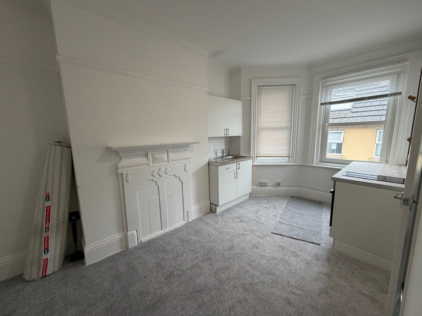 Flat Methuen Close in Bournemouth