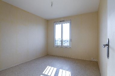 Appartement Rue Pierre et Marie Curie à Le Blanc