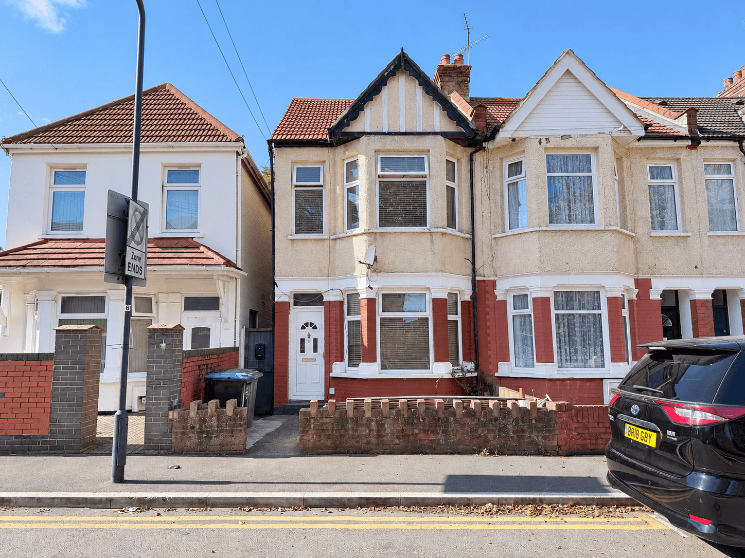 House Turner Close in Greater London