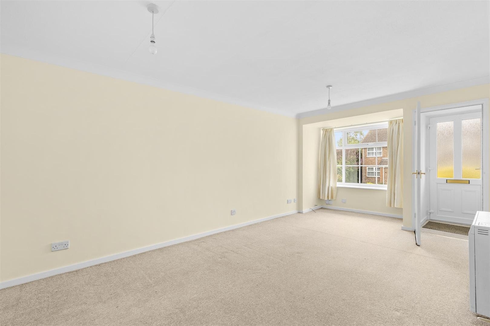 Flat Hillary Close in Aylesbury