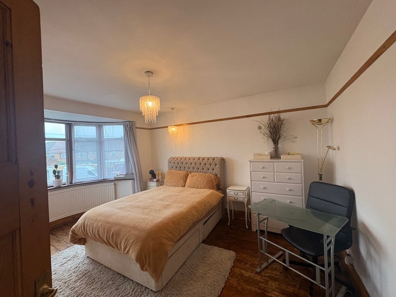 Room Munster Gardens in Greater London