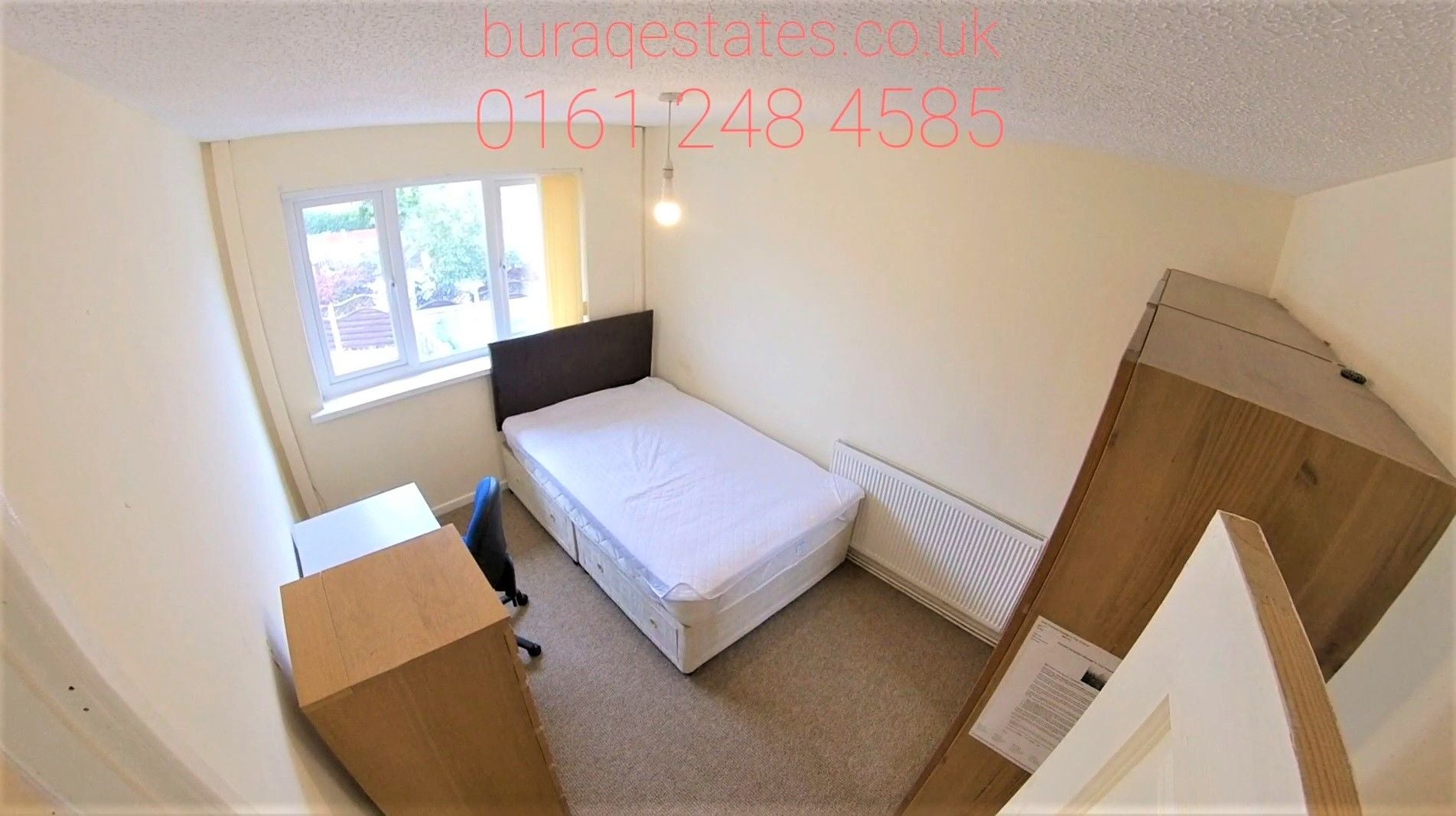 Room Addison Close in Manchester