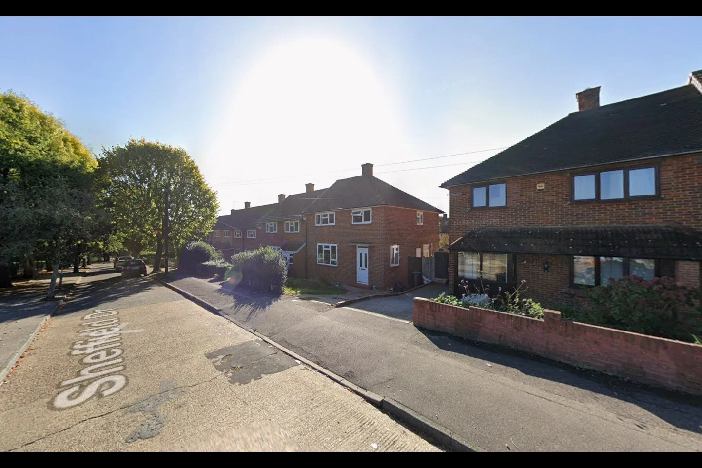 Flat Sheffield Drive in Greater London