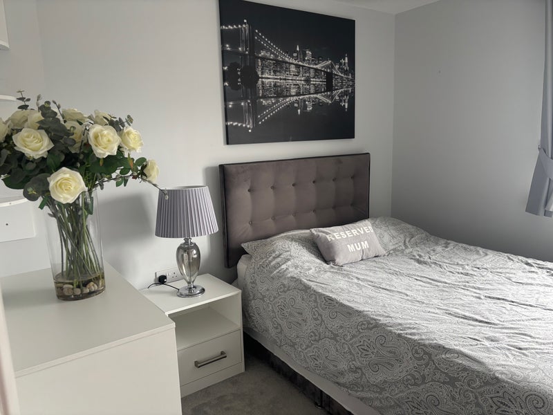 Room Kenbury Drive in Slough