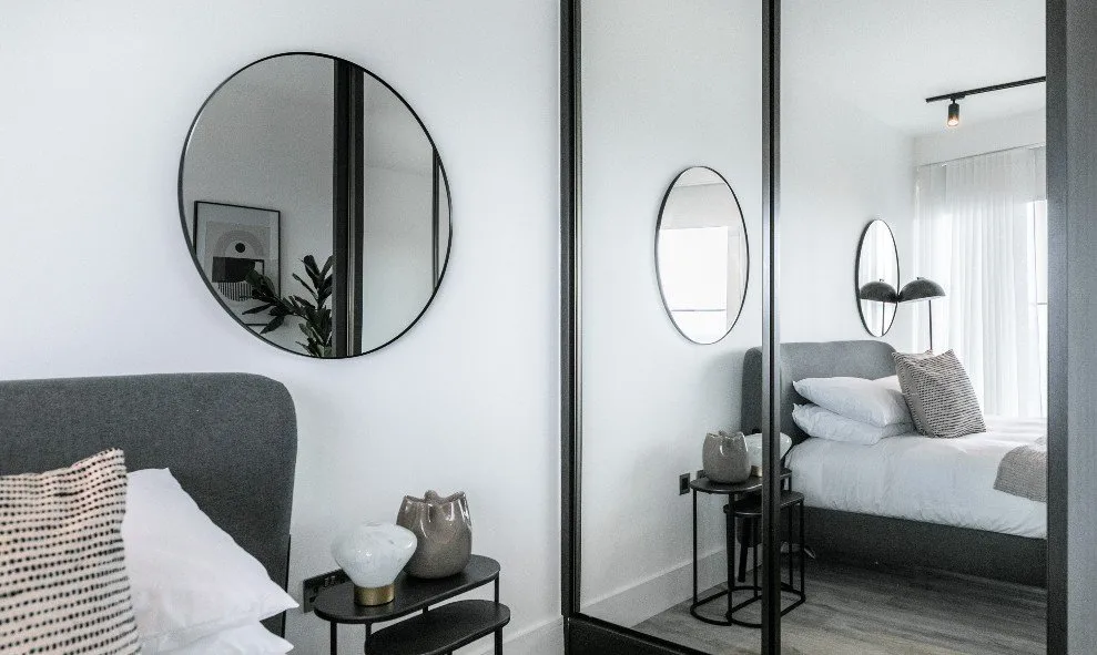 Flat Portal Way in Greater London