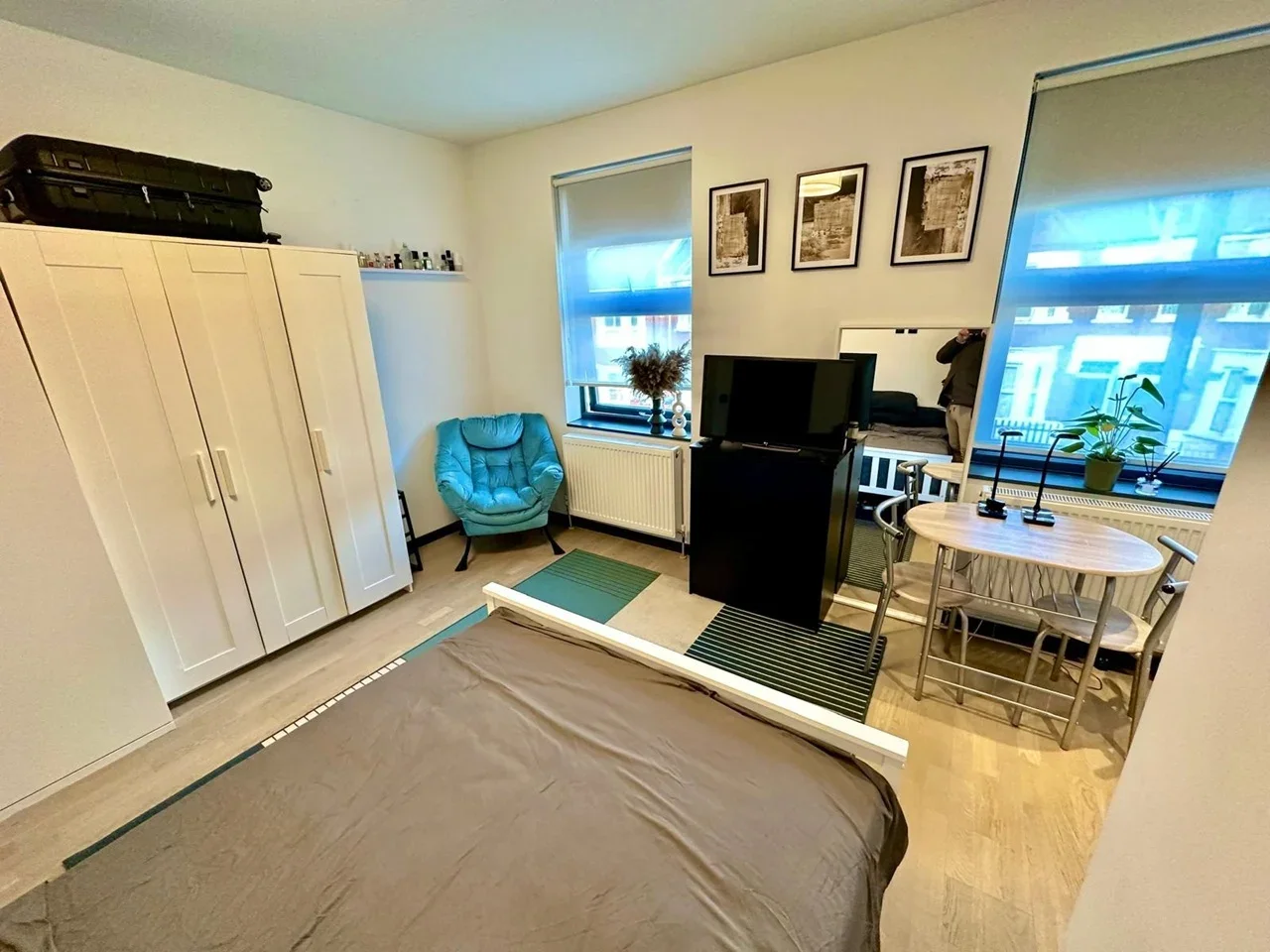 Room Beaconsfield Road in Greater London