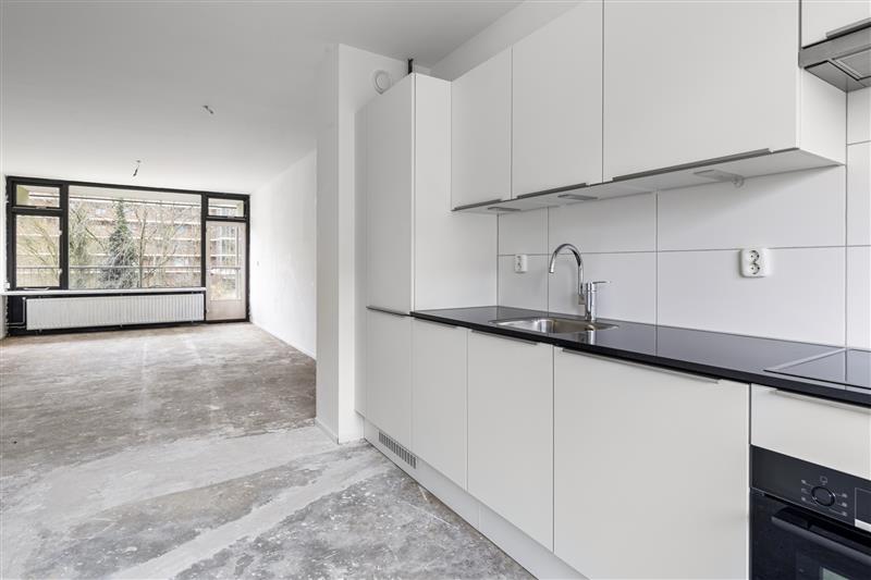 Appartement te koop: Oostervenne 216, Purmerend