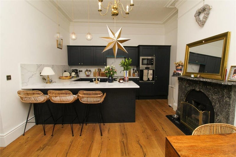 Room Waterloo Road in Crosby