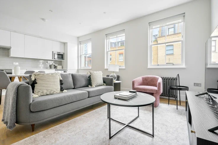 Flat Lower Marsh in Greater London