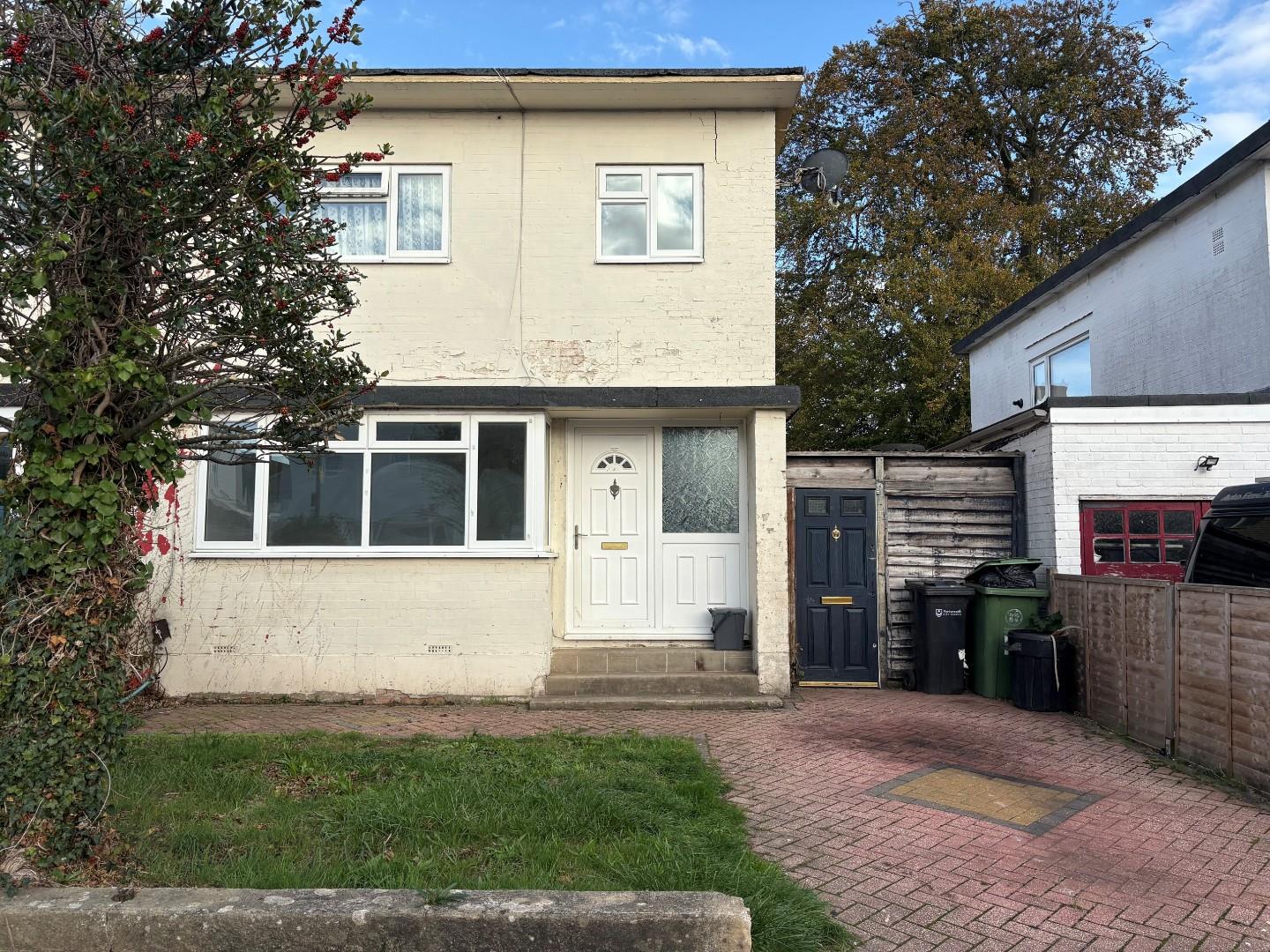 House Greenwood Avenue in Portsmouth
