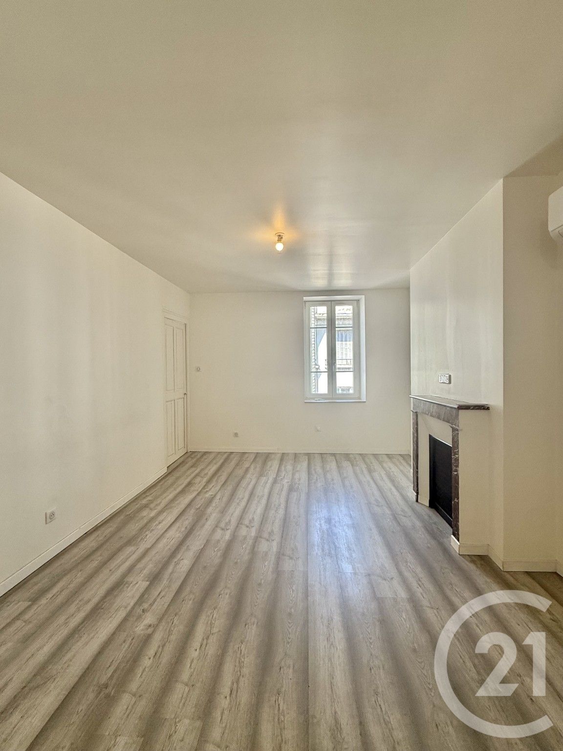 Flat Rue du 4 Septembre in Moulins