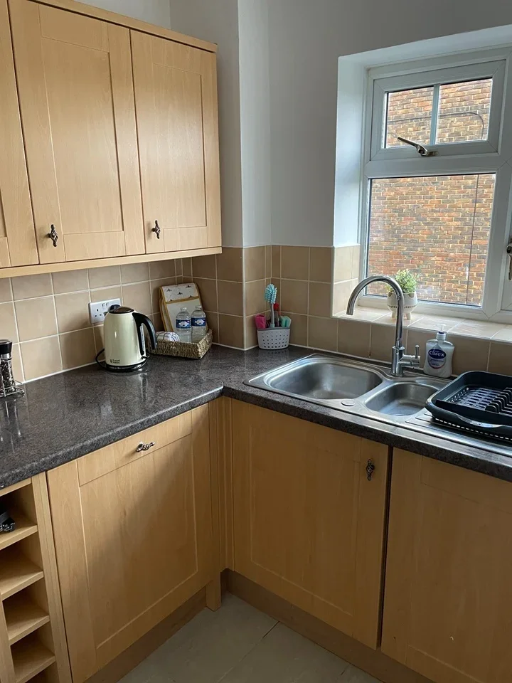 Flat Staines Road in Borough of Spelthorne