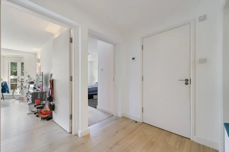 Flat Kew Bridge Court in Greater London