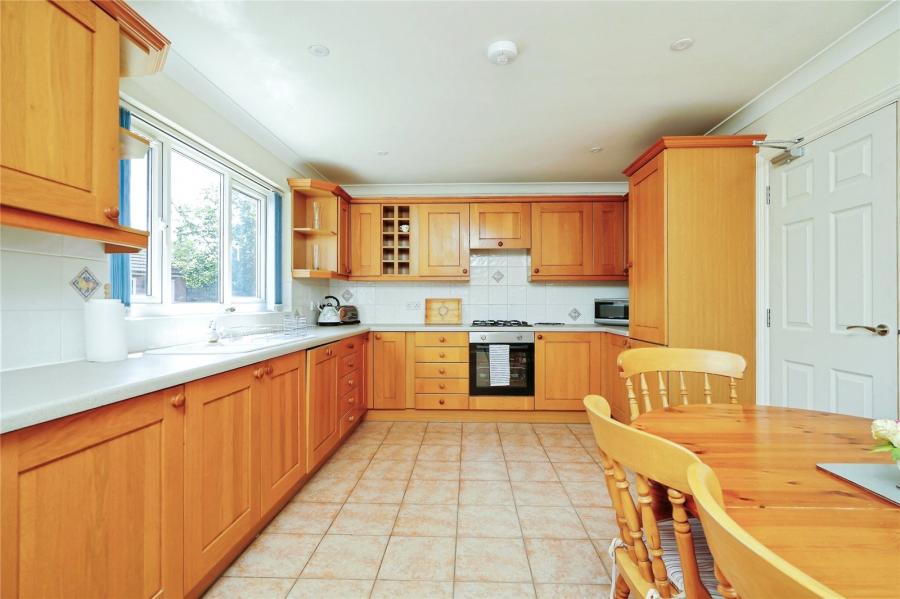 Room Calcot Close in Oxford