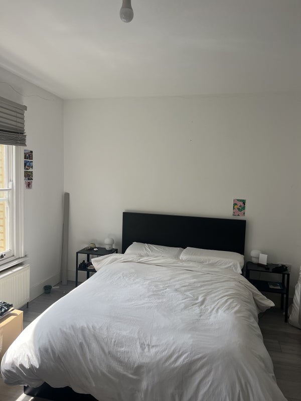 Room Reighton Road in Greater London