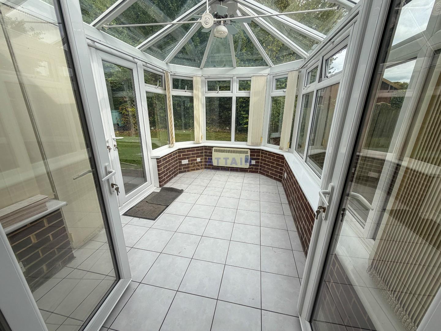 House Crabtree Close in Derby