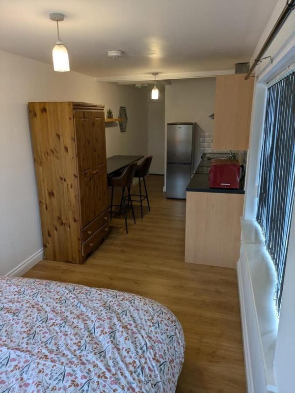 Room Craven Street in Coventry