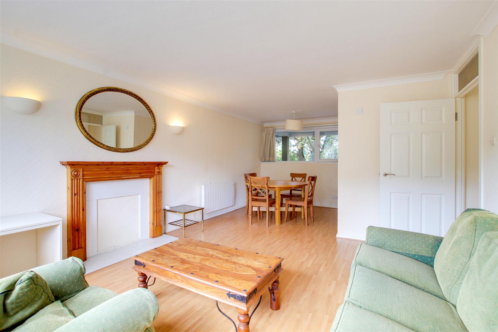 Flat Gilmerton Court in Cambridge