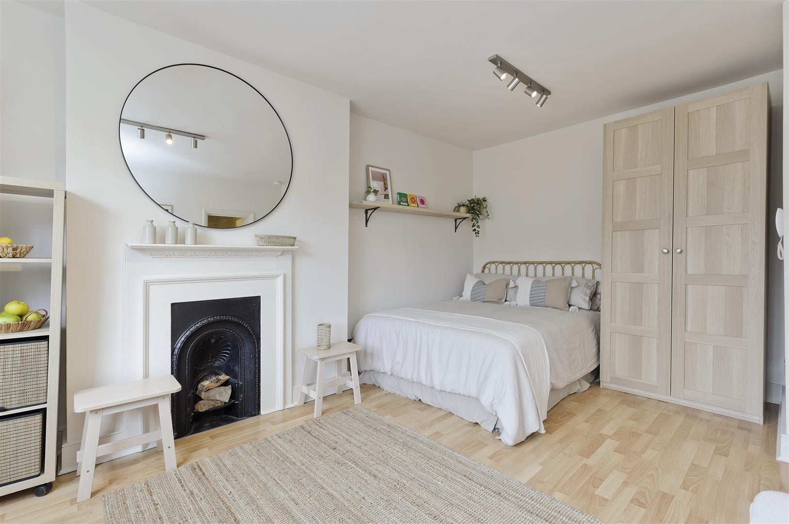 Flat Nottingham Place in City of Westminster