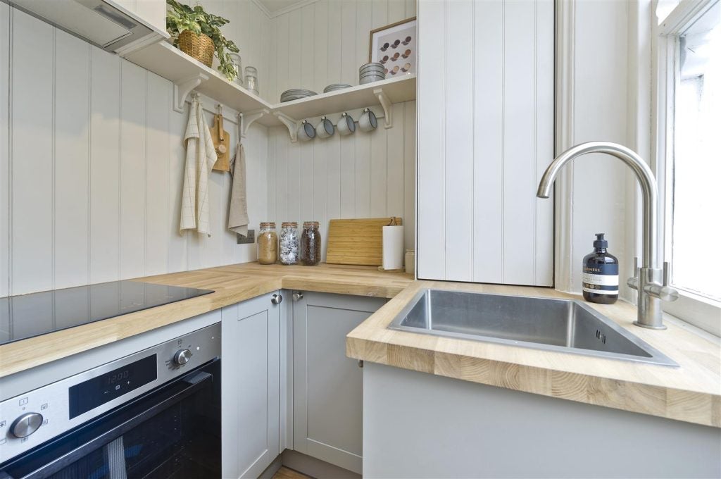 Flat Nottingham Place in City of Westminster