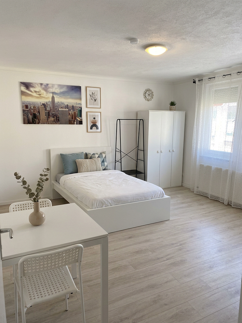 Wohnung Kirchtalstraße in Stuttgart