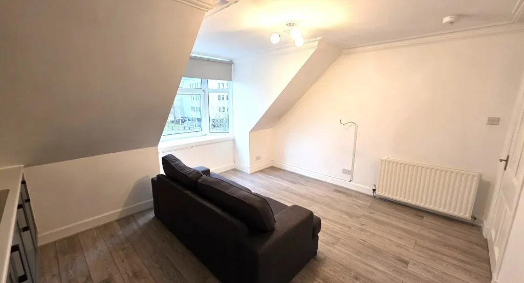 Flat Rose Street in Aberdeen City
