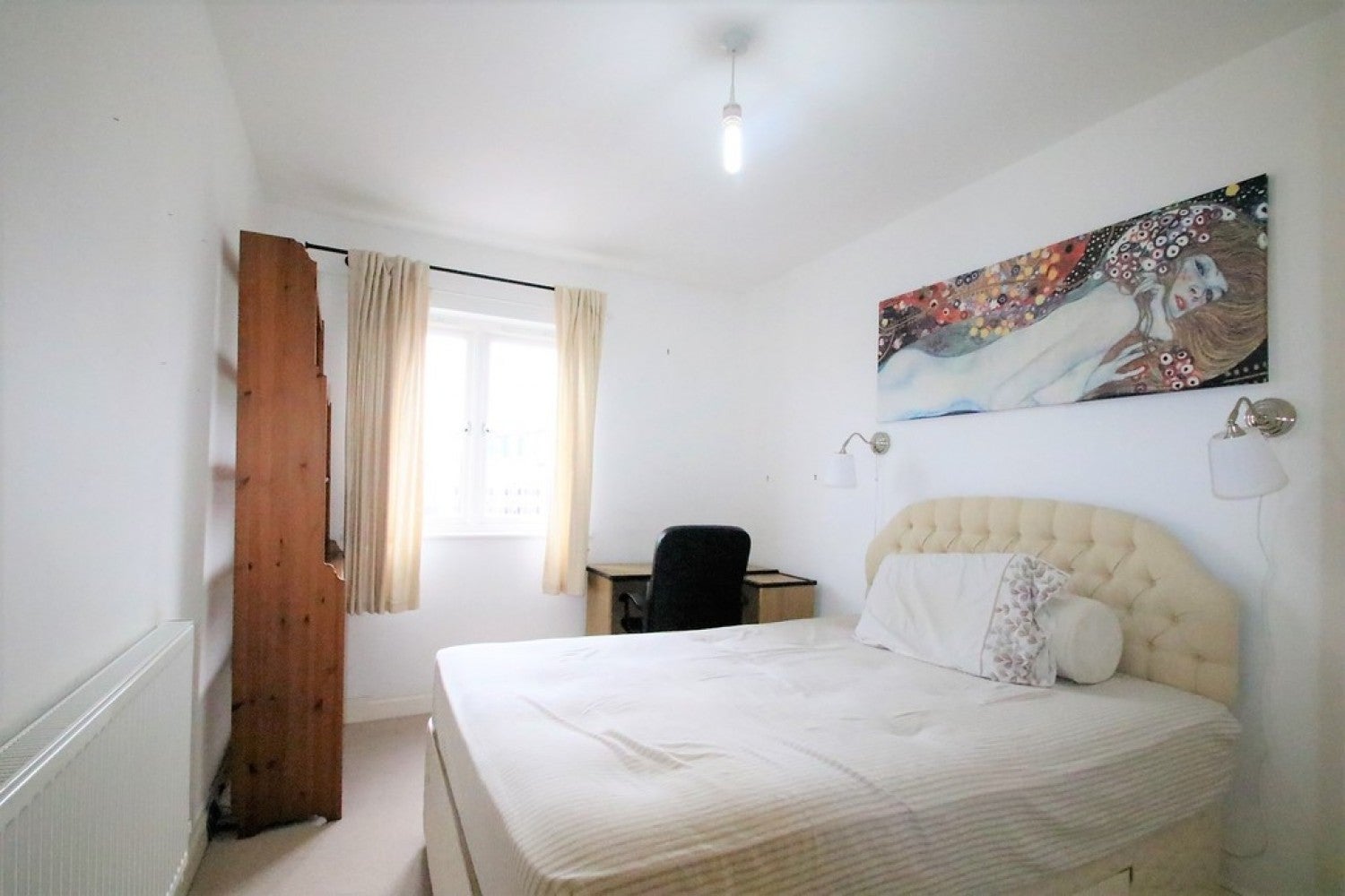 Flat Chatsworth Road in Greater London