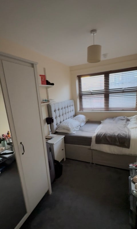 Room Maltings Close in Greater London