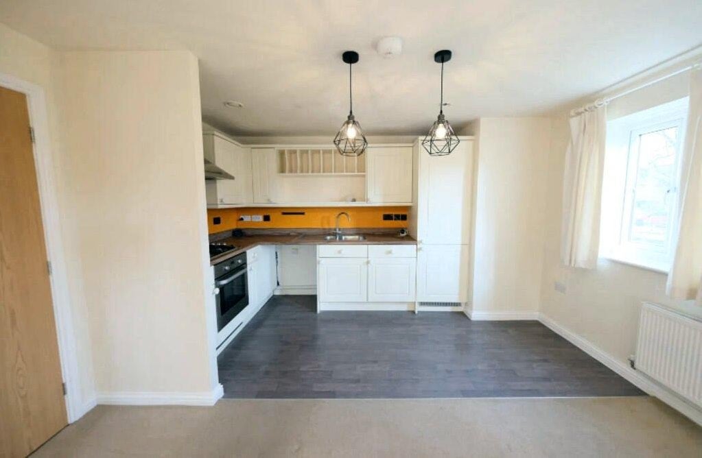 Flat John Clare Close in Oakham